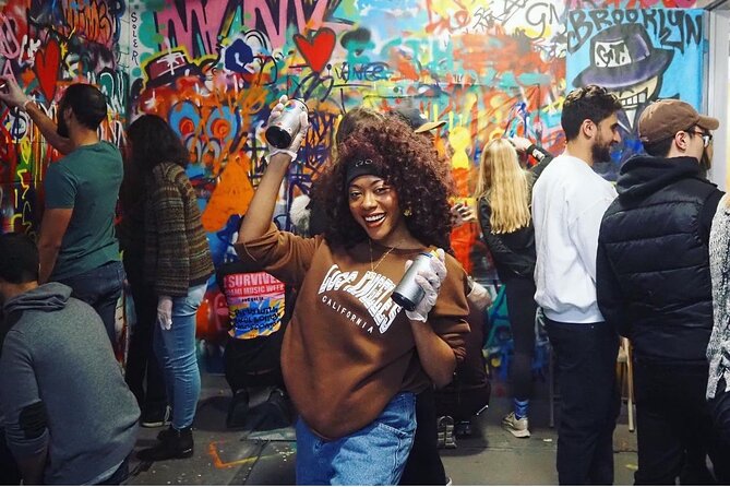 Los Angeles Graffiti Workshop - Meet Your Local Artist in a State-of-the-Art Studio