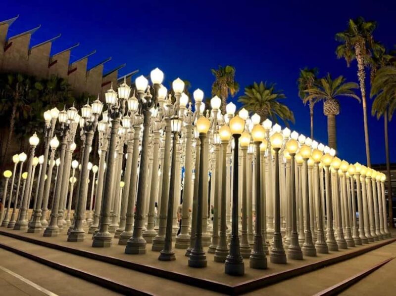Los Angeles: Half Day Hollywood, and Santa Monica Tour - Key Points
