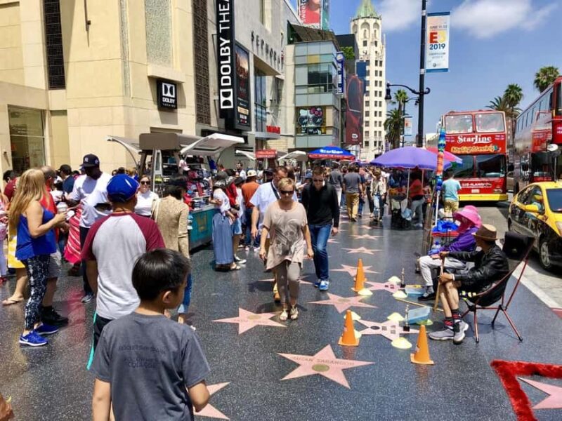 Los Angeles: Hollywood and Beverly Hills Guided Bus Tour - The Guide’s Role in Creating a Memorable Experience