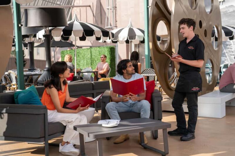 Los Angeles: Hollywood Rooftop Restaurant Meal Voucher - Cocktails and Themed Drinks Highlighting Hollywood