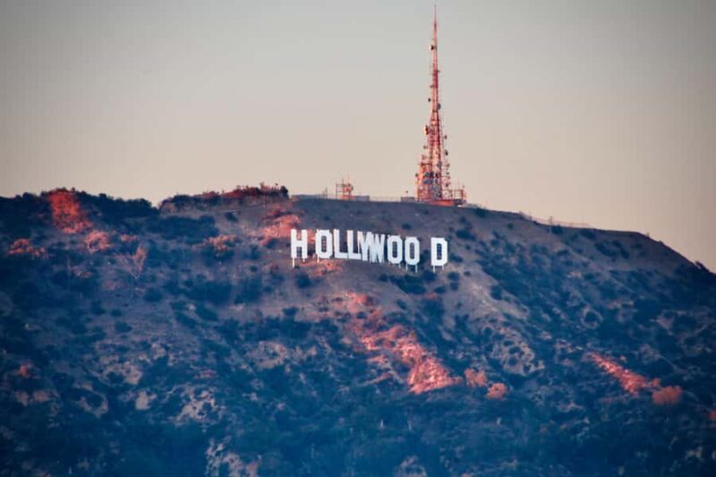 Los Angeles: Hollywood Sunset Walking & Hiking Tour - Key Points