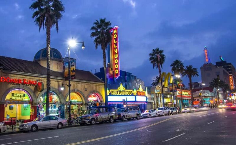 Los Angeles: Hollywood Walk of Fame Guided Tour - Discover Hollywood with a Local Guide on a 2-Hour Walk