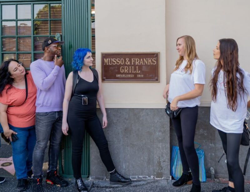 Los Angeles: Hollywood Walk of Fame Walking Tour - Hollywood Secrets and Landmark Spotting: A Unique Perspective