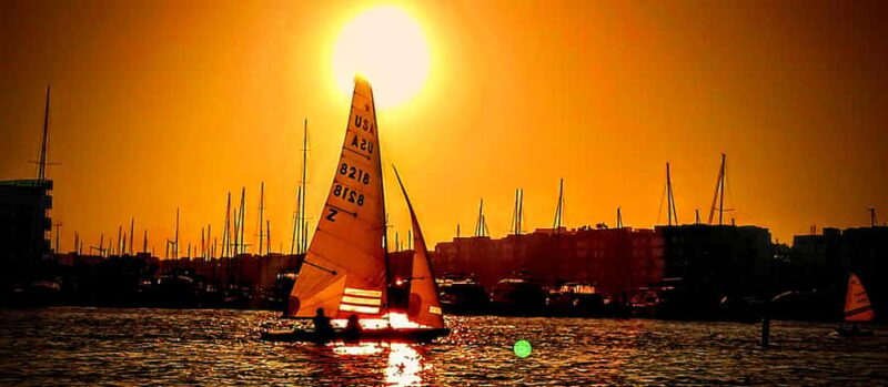 Los Angeles Luxury Boat Cruise Wine, Charcuterie Sealions - Food and Beverage Options During the Cruise