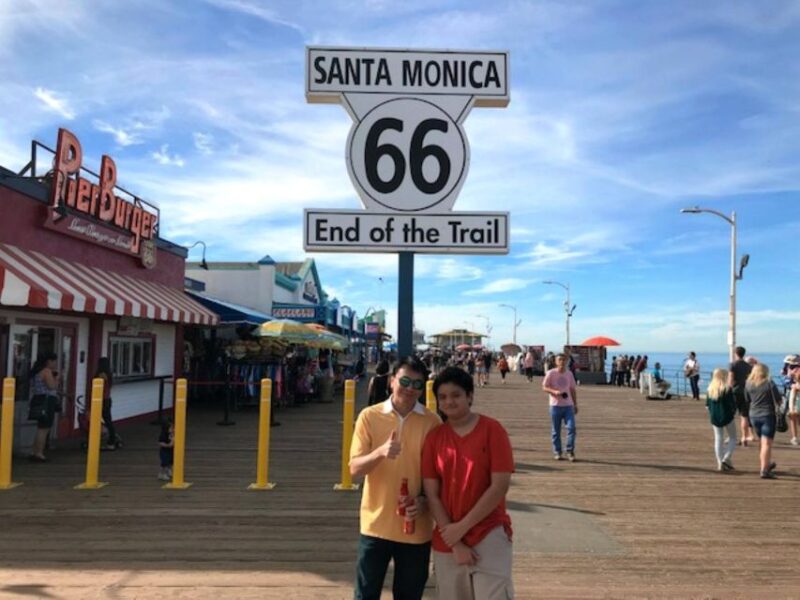 Los Angeles: Make The Most of LA Private Tour - La Brea Tar Pits and the Miracle Mile