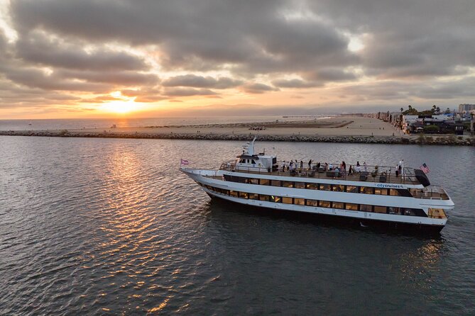 Los Angeles Premier Dinner Cruise from Marina del Rey - Marina del Rey Embarkation at Sunset