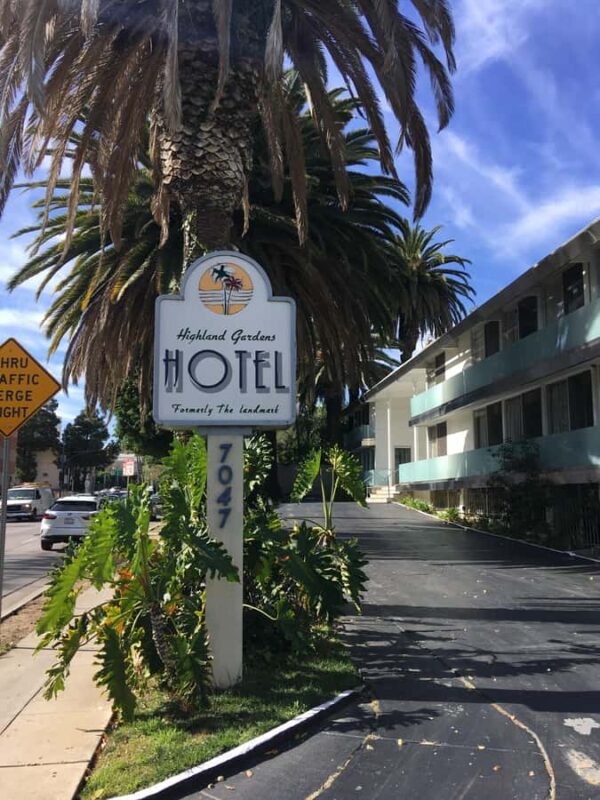 Los Angeles: Private Hollywood Scandals and Crime Tour - Key Points