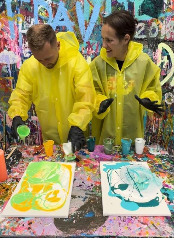 Los Angeles: Romantic Date Art Experience - Create a Personalized Artwork in a Romantic Setting