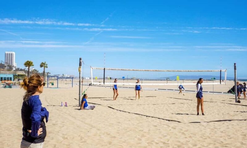 Los Angeles: Santa Monica Beach Volleyball - What to Bring for the Beach Volleyball Tour