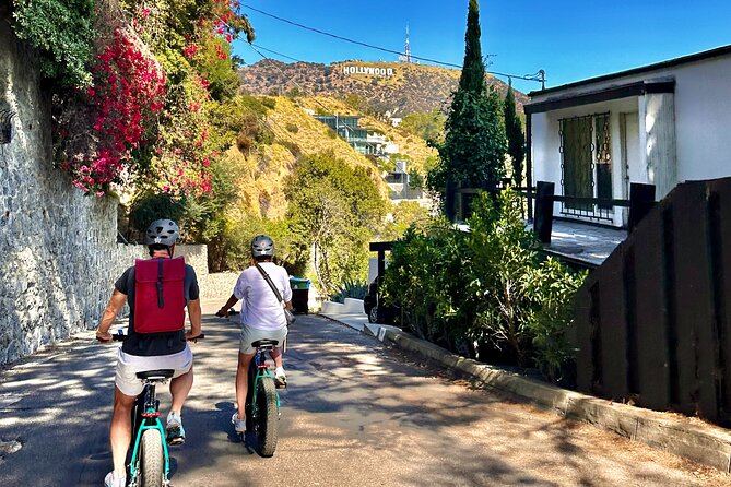 Los Angeles: Scott E-Bike Tours to the Hollywood Sign - Bikes, Helmets, and Safety Focus