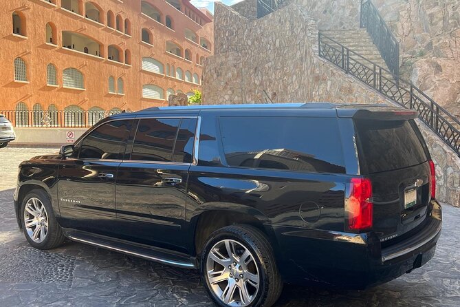 Los Cabos Airport Transfers - Customizable Stops and Additional Services