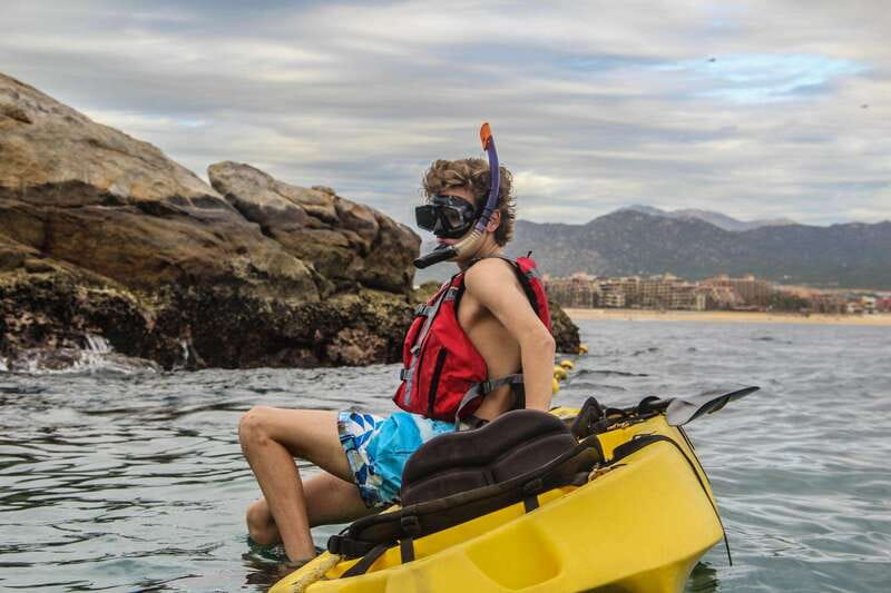Los Cabos: Glass Bottom Kayak and Snorkel Tour at the Arch - The Experience of the Guides and Group Setting
