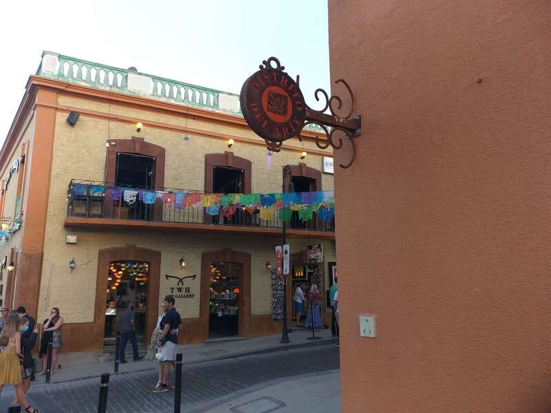 Los Cabos: Half-Day San Lucas and San Jose Tour - Practical Details: Logistics and Group Size