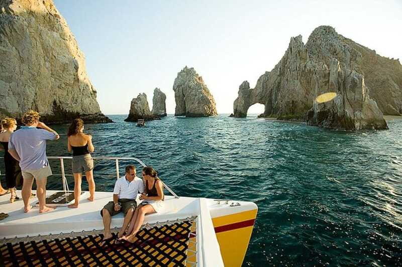 Los Cabos: Jazz & Wine Sunset Catamaran Cruise - What Sets This Tour Apart?