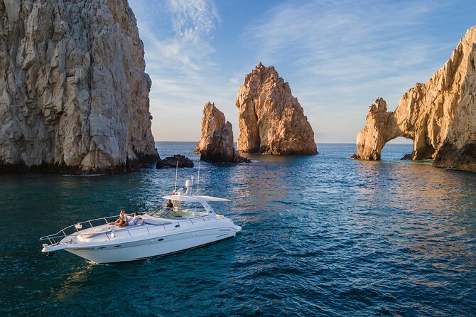 Los Cabos Luxury 50 Yacht Charter Private Tour - Discover the Los Cabos Luxury 50 Yacht Charter Private Tour