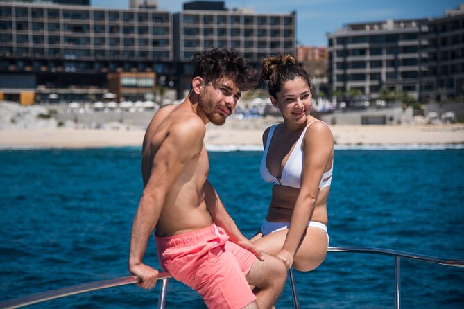 Los Cabos Luxury 50 Yacht Charter Private Tour - Viewing Cabo’s Lands End and Coastal Landmarks