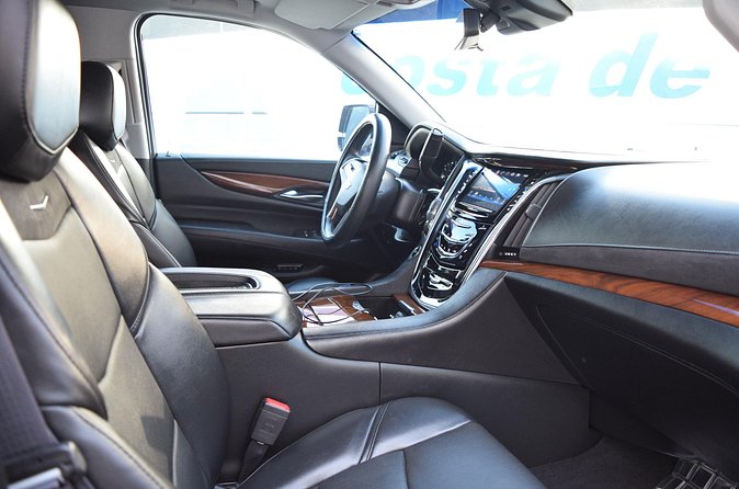 Los Cabos Luxury Escalade One-Way Airport Transfer - Vehicles Equipped with Wi-Fi, GPS, and Comfort Features