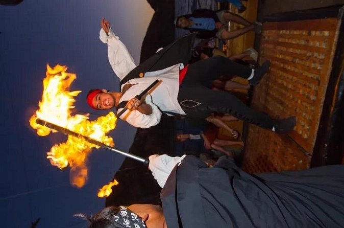 Los Cabos Pirate Sunset Dinner Cruise - What Sets the Los Cabos Pirate Sunset Dinner Cruise Apart