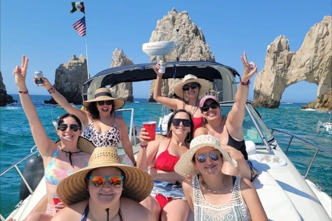 Los Cabos Private Yacht Tour, Water Activities, Lunch and Drinks - All-Inclusive Drinks, Snacks, and Optional Alcohol