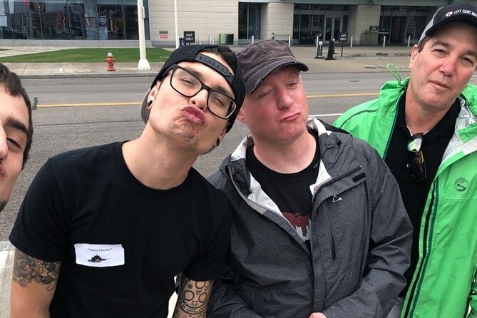 Louisville City Scavenger Hunt Excursion by Operation City Quest - Comparing This Tour to Other Louisville Experiences