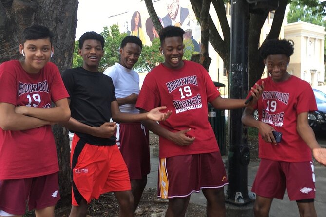 Louisville City Scavenger Hunt Excursion by Wacky Walks - How the Louisville City Scavenger Hunt Works