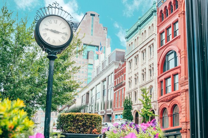 Louisville Legends: Downtown Derby City Food and History Tour - Louisville’s Historic Starting Point: Pepsi Plaza