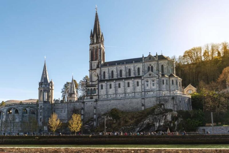 Lourdes: Capture the most Photogenic Spots with a Local - Château Fort Musée Pyrénéen and Its Panoramic Views