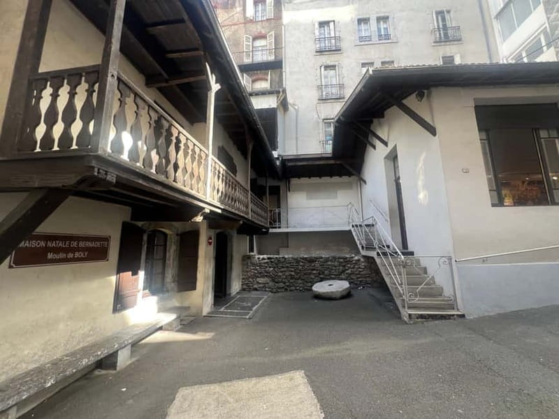 Lourdes : Footsteps of Bernadette with Food & Wine tastings - Key Points