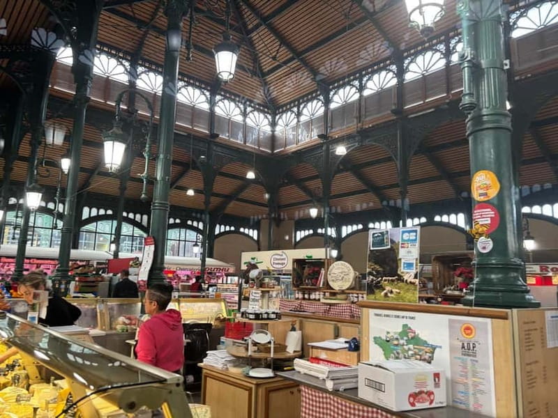 Lourdes : Footsteps of Bernadette with Food & Wine tastings - Logistics: Meeting Point and Accessibility