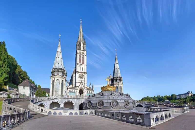 Lourdes: Half-Day Private Tour - Visiting the Sanctuaire Notre Dame De Lourdes for 2 Hours