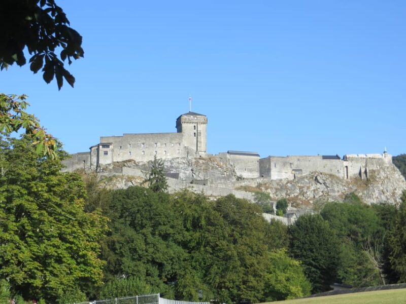 Lourdes: Private Guided Tour in the Sanctuary - The Role of the Guide: Expert and Attentive