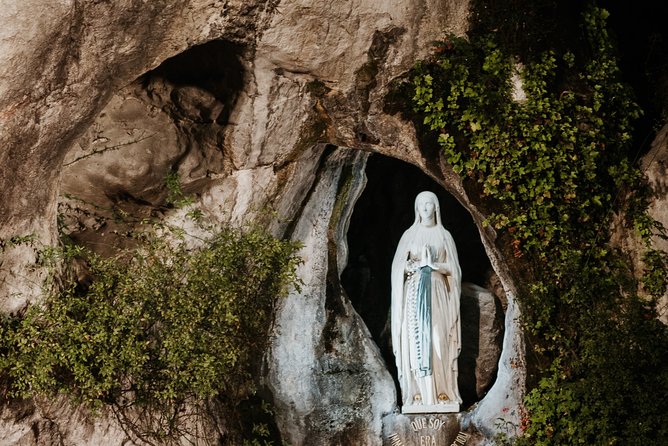 Lourdes Sanctuary Private Tour & Hotel Pickup from San Sebastian - Lourdes Sanctuary Private Tour & Hotel Pickup from San Sebastian