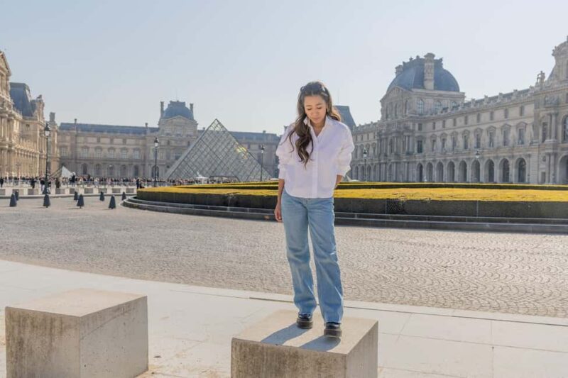 Louvre area photo shoot by Paris photographer - Louvre Photoshoot with a Top-Notch Photographer: Final Thoughts