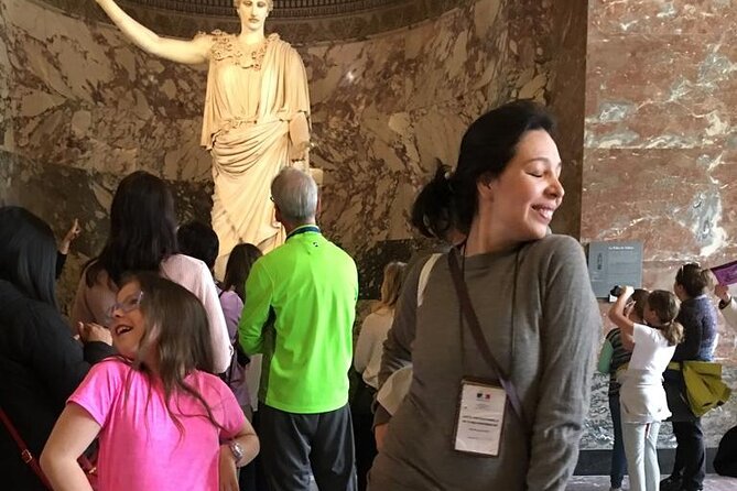 Louvre for Families - Expert Guides and Multilingual Options