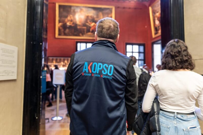 Louvre Highlights Guided Tour - Key Points