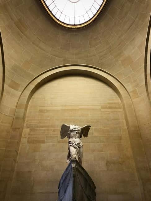 Louvre Highlights Guided Tour with Reserved Entry - Accessibility and Group Size Advantages