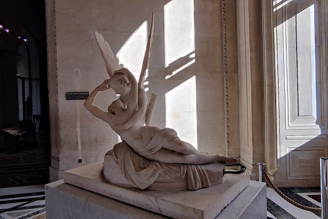 Louvre Highlights Tour for Kids with Skip-the-Ticket-Line - The Role of the Guide in Making Art Engaging for Kids