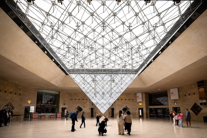 Louvre Masterpieces Express Guided Tour & French Wine Tasting - Who Will Enjoy This Tour?