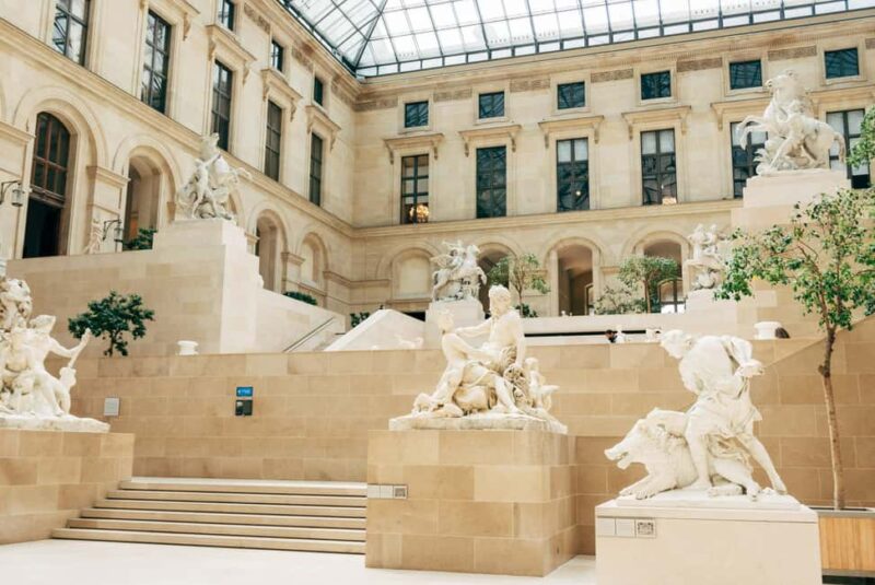 Louvre Museum Entry Ticket & Audio Guide - The Audio Guide: Discovering Masterpieces on Your Phone