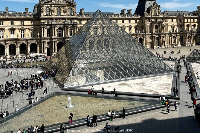 Louvre Museum: Explore the Egyptian Collection Private Tour - Highlights of the Egyptian Collection