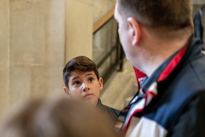 Louvre Museum : Kids-Friendly Private Tour with Entry Tickets - Comparing to Similar Experiences