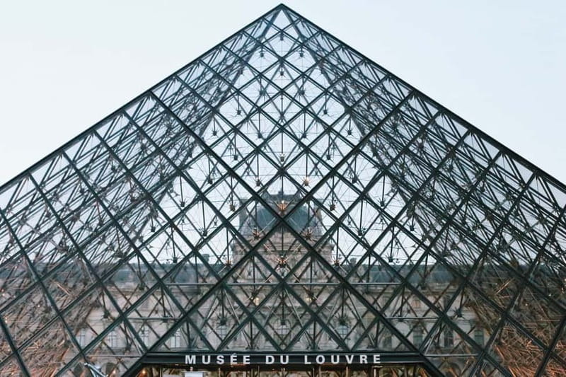 Louvre Museum Paris Essential Guided Tour Semi-Private 6ppl - Who Will Benefit Most from This Tour