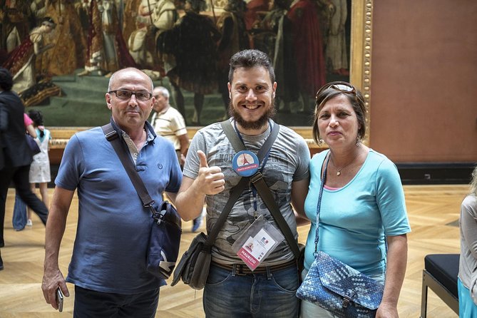 Louvre Museum Private 2-h Tour on Italian Art and masterpieces - Easy Access and Convenient Meeting Point