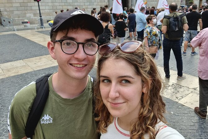 Love in the Gothic Quarter Barcelona: Self-Guided Romantic Walk - Discover the Historic Heart of Barcelona