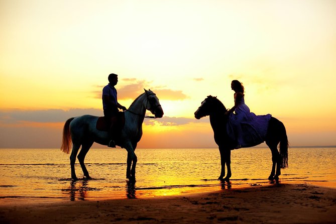 Love is in the air! Private horseback ride on the beach and sunset dinner! - Discover the Unique Romance of a Private Horseback Ride and Sunset Dinner