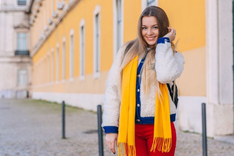 Loving Lisbon: Capture Your Memories with a Photoshoot! - How the Photoshoot Unfolds in Lisbon’s Historic Square