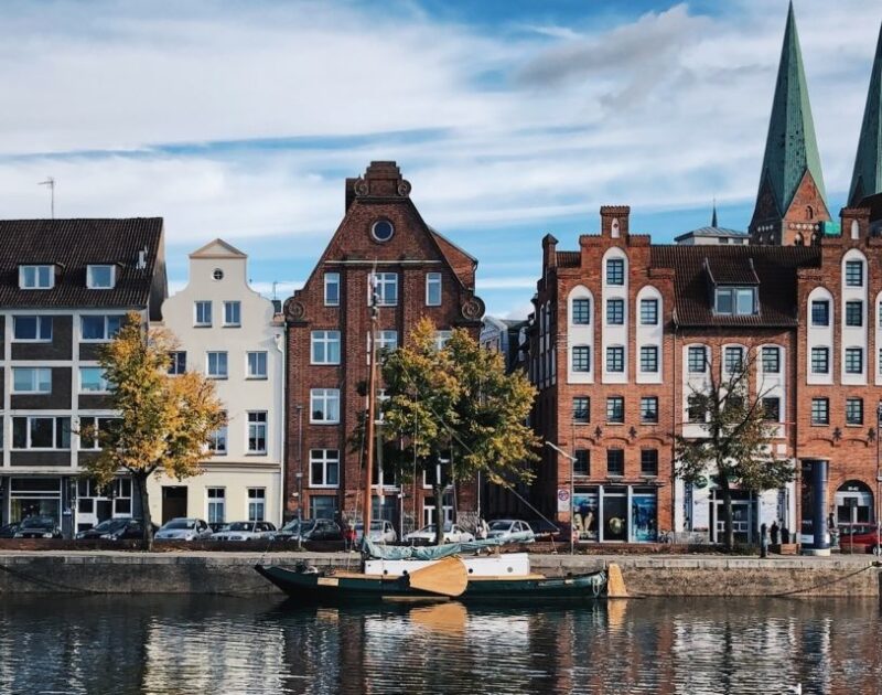 Lübeck: Architecture and Local Craft Private Guided Tour - Walking Through Lübeck’s Historic Streets and Courtyards