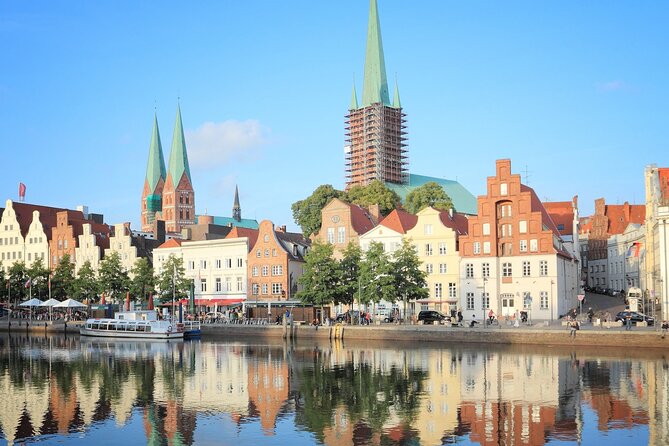 Lübeck Scavenger Hunt and Highlights Self-Guided Tour - Key Points