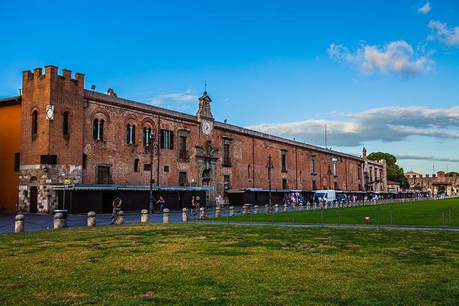 Lucca and Pisa Day Tour from Rome - Exploring Lucca’s Ancient Walls and Historic Heart