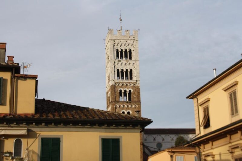 Lucca: bike tour & aperitivo - The Traditional Aperitivo Experience
